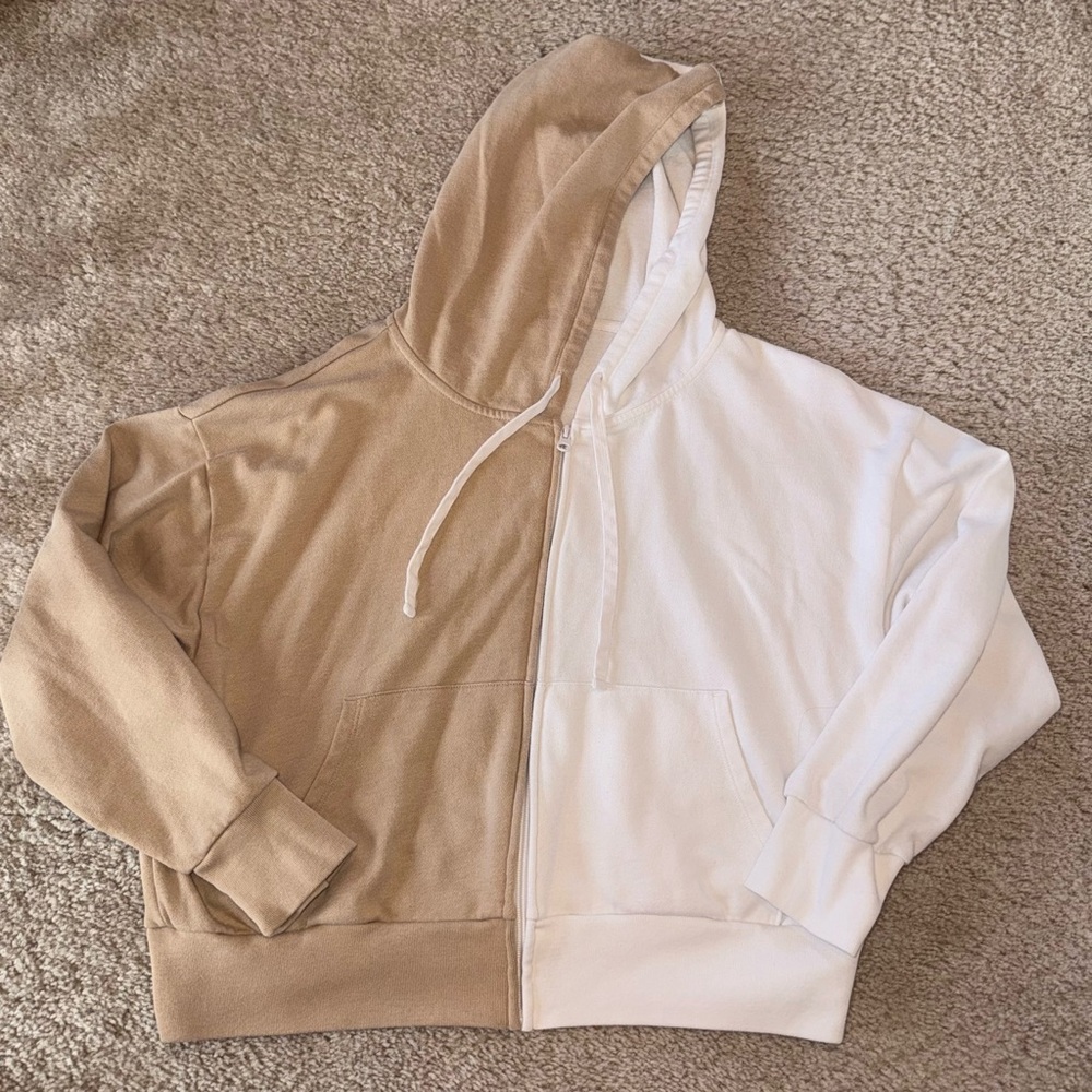 GAP Tan and White Hoodie